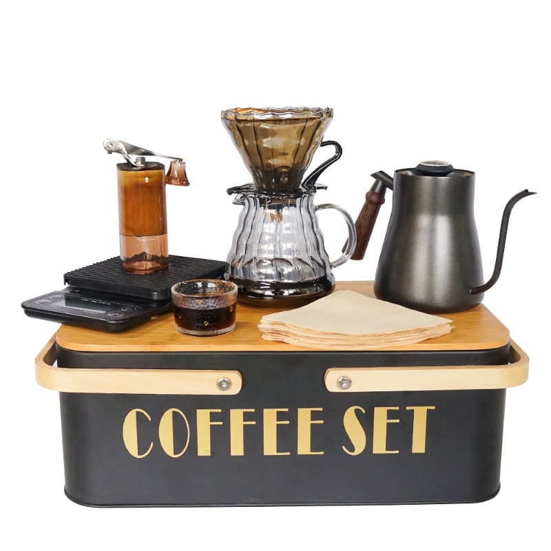 Set macchina da caffè portatil - Pour Pot Aluminum recensione e prezzo